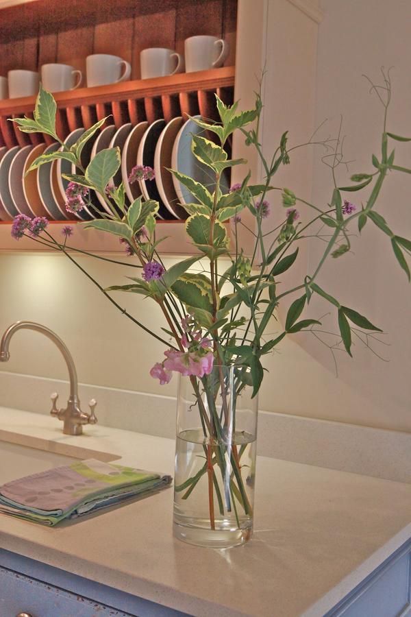 Oundle Bespoke Apartments ภายนอก รูปภาพ