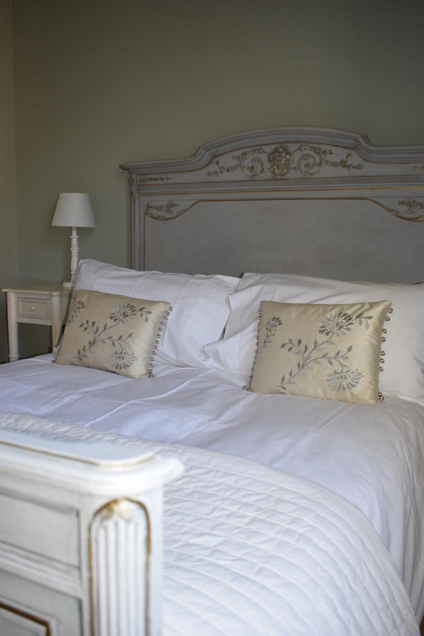 Oundle Bespoke Apartments ภายนอก รูปภาพ